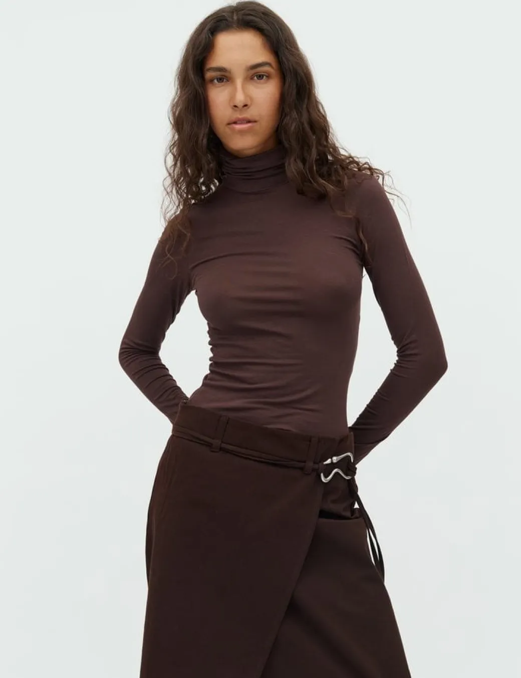 mbyM Ina GG Basic Bluse - Mørkebrun