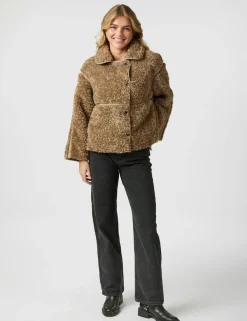 Neo Noir Castor Faux Fur Jakke - Sand