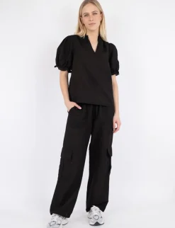 Neo Noir Odesa Linen Bluse - Sort